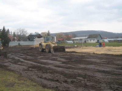 vyrovnanie terenu zaüiatok pr†c3109